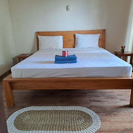 Kutabay Homestay Kuta  エクステリア 写真