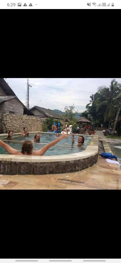 Kutabay Homestay Kuta  エクステリア 写真